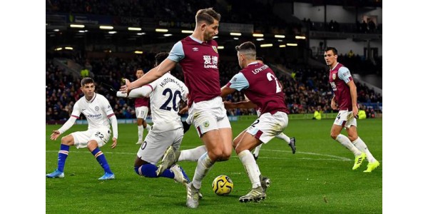 Chelsea 4-2 Lectra Burnley gewinnt den Sieg